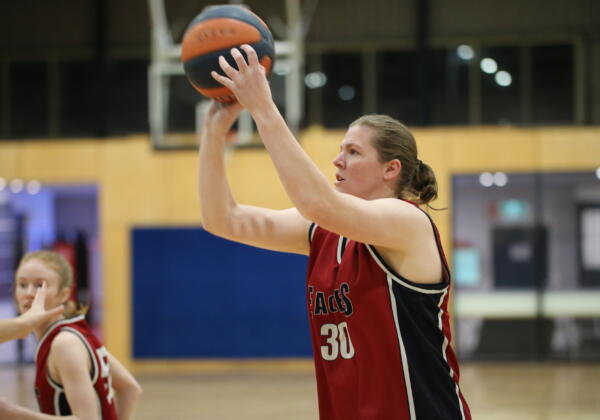 Cc Eagles - Candice Byrt